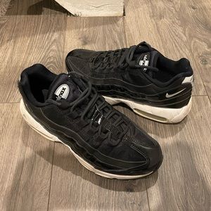 NIKE Air Max sneakers